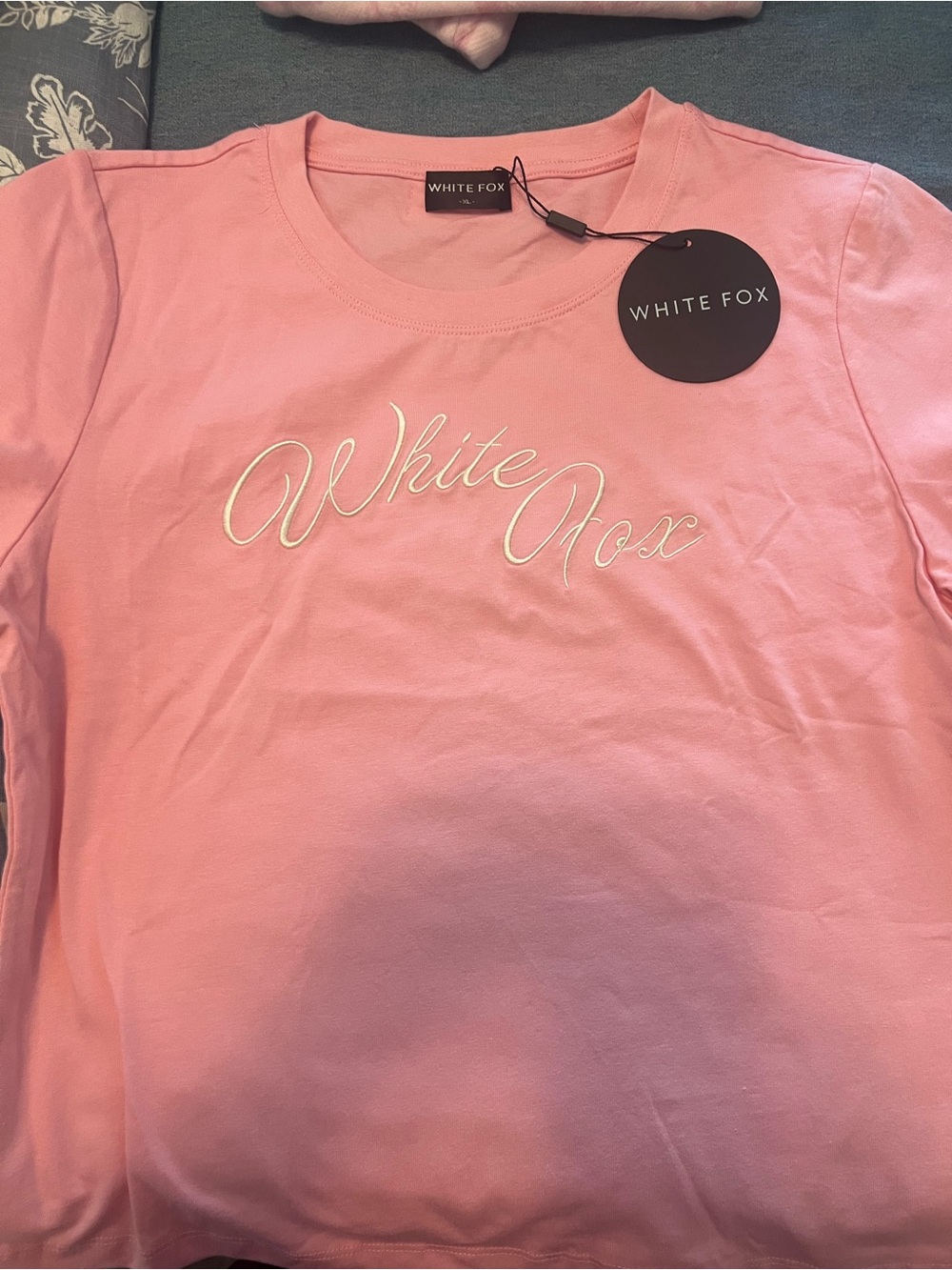 WHITE FOX CANDY PINK Pink Logo Tee XL